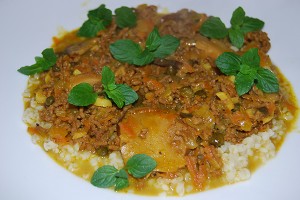 Bulgur mit Hackfleisch in Wermut-Curry-Sahne-Sauce