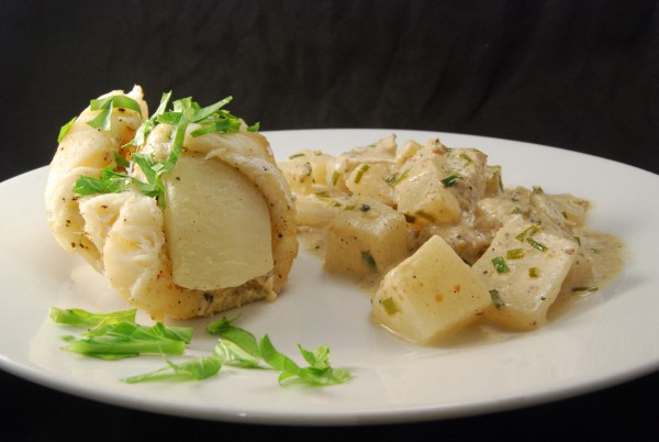 Mit Kohlrabi gefülltes Kabeljaufilet mit Kohlrabigemüse