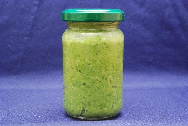 Leckeres Zuckerschoten-Pesto, hier im 100 ml -Gläschen