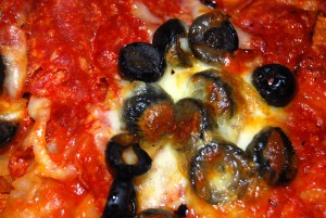 Chorizo-Oliven-Pizza