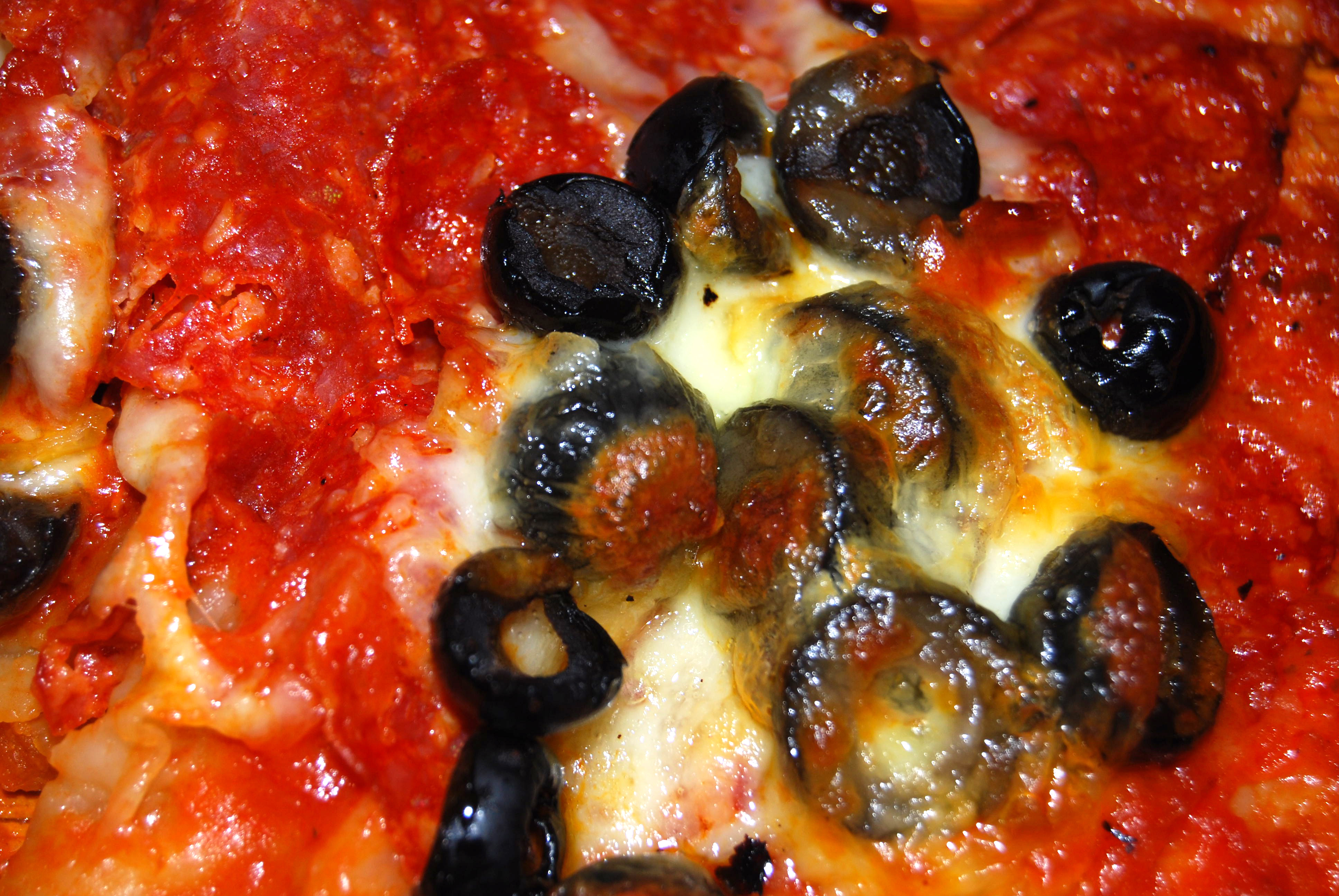 Chorizo-Oliven-Pizza - Nudelheissundhos