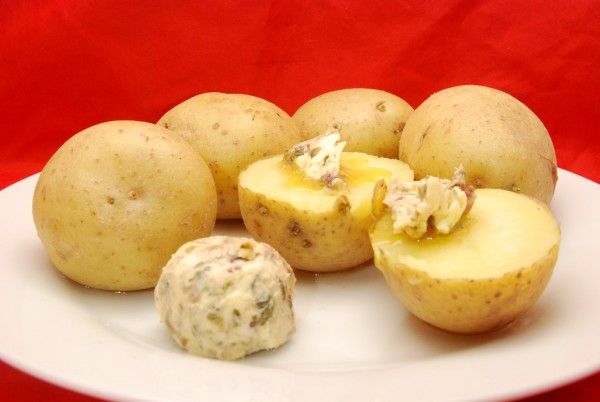 Bio-Kartoffeln mit leckerer Butter