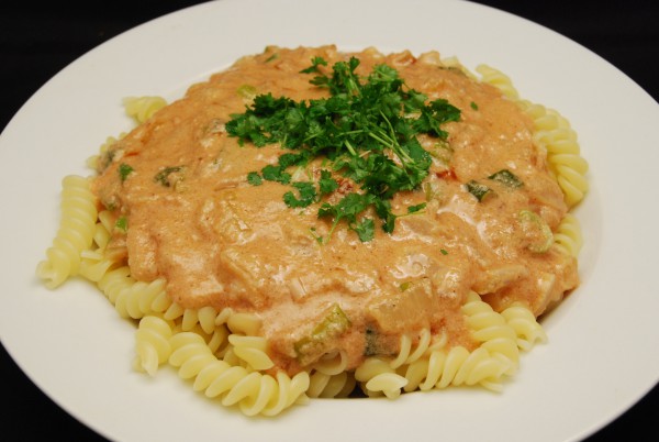 Pasta mit sehr viel leckerer, sämiger Sauce