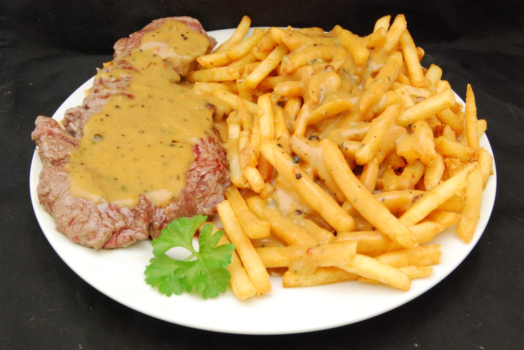 Leckeres Steak mit Pommes frites