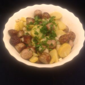 Kartoffel-Bratwurst-Salat
