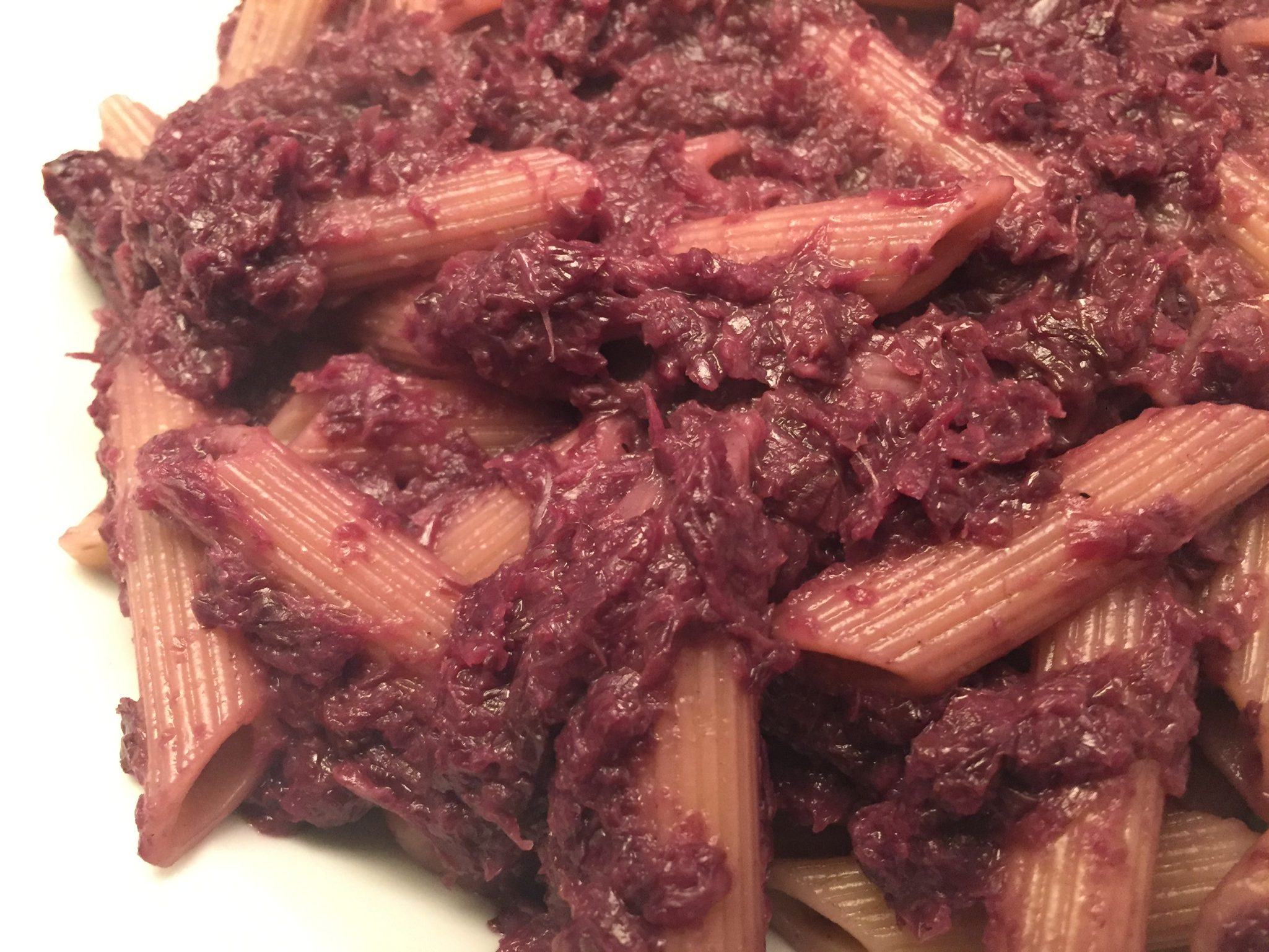 Penne Rigate mit Radicchio-Pesto