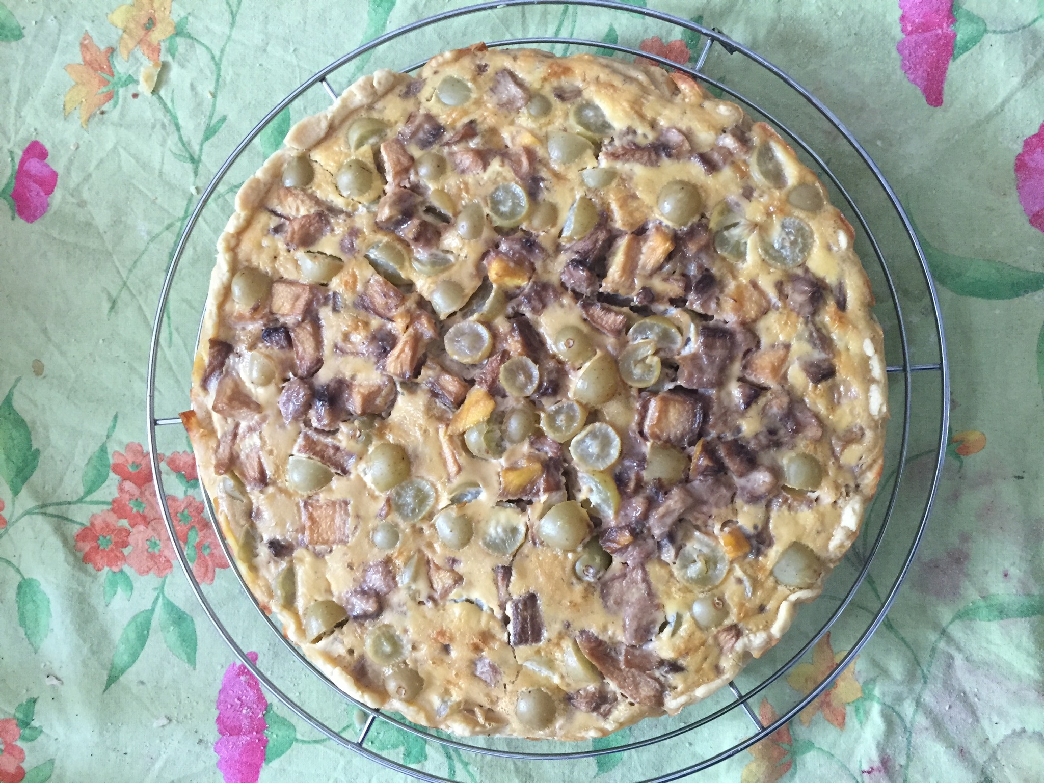 Mango-Trauben-Bananen-Tarte