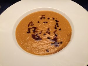 Mais-Auberginen-Suppe