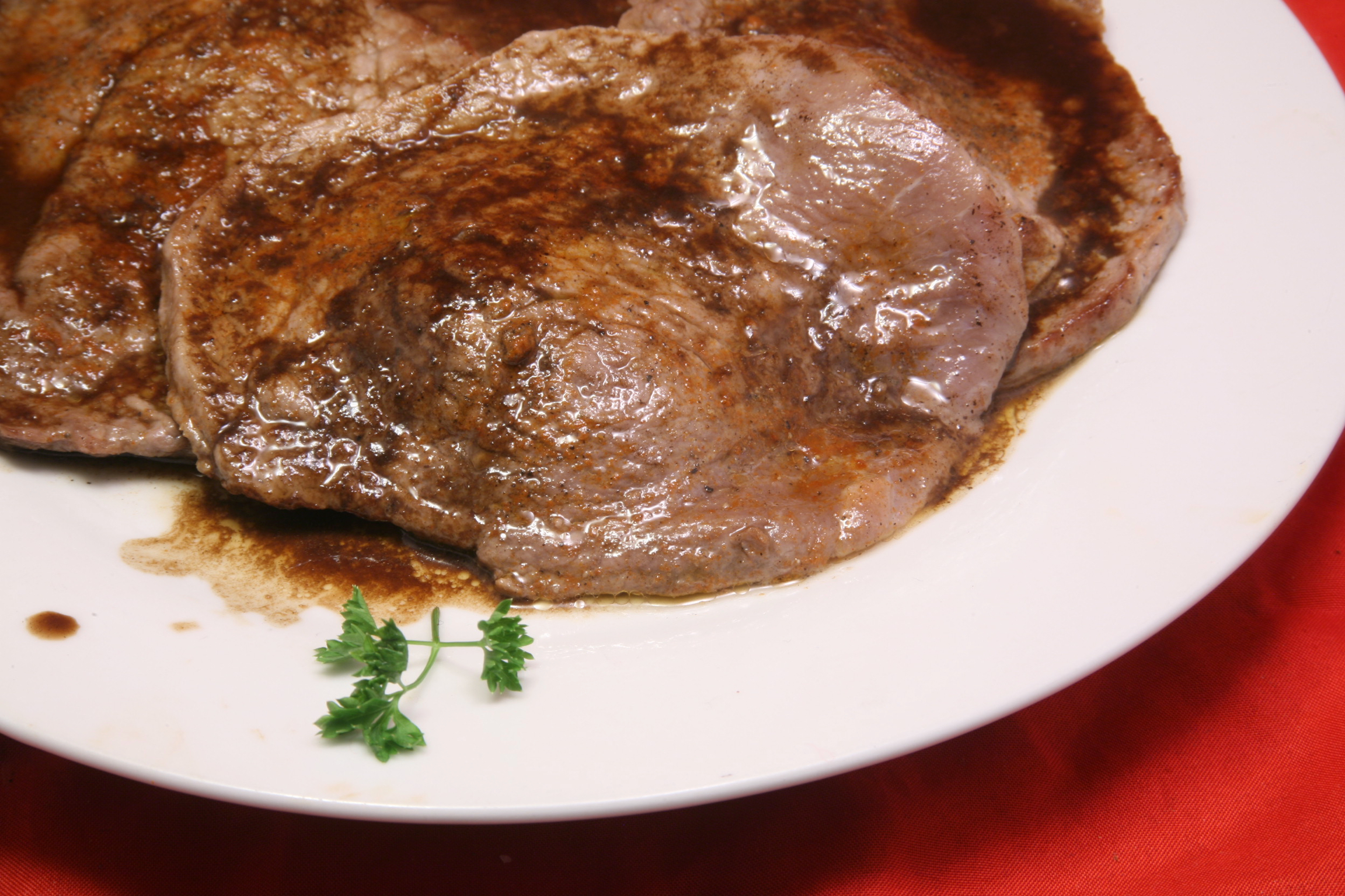 Rinder-Minutensteaks mit Worchestershire-Sauce