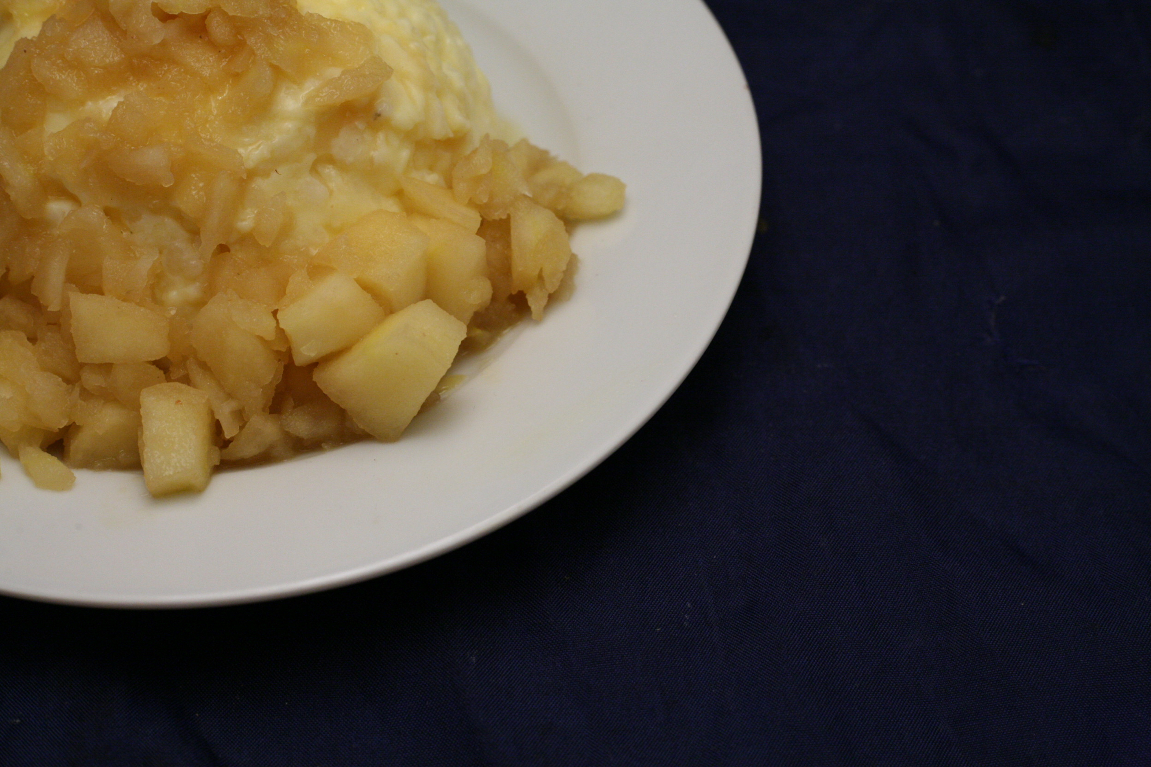 Milchreis-Pudding mit Apfel-Kompott