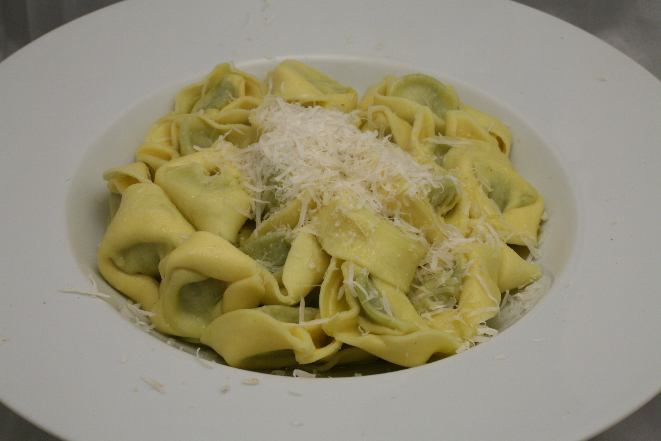 Tortellini mit Olivenöl