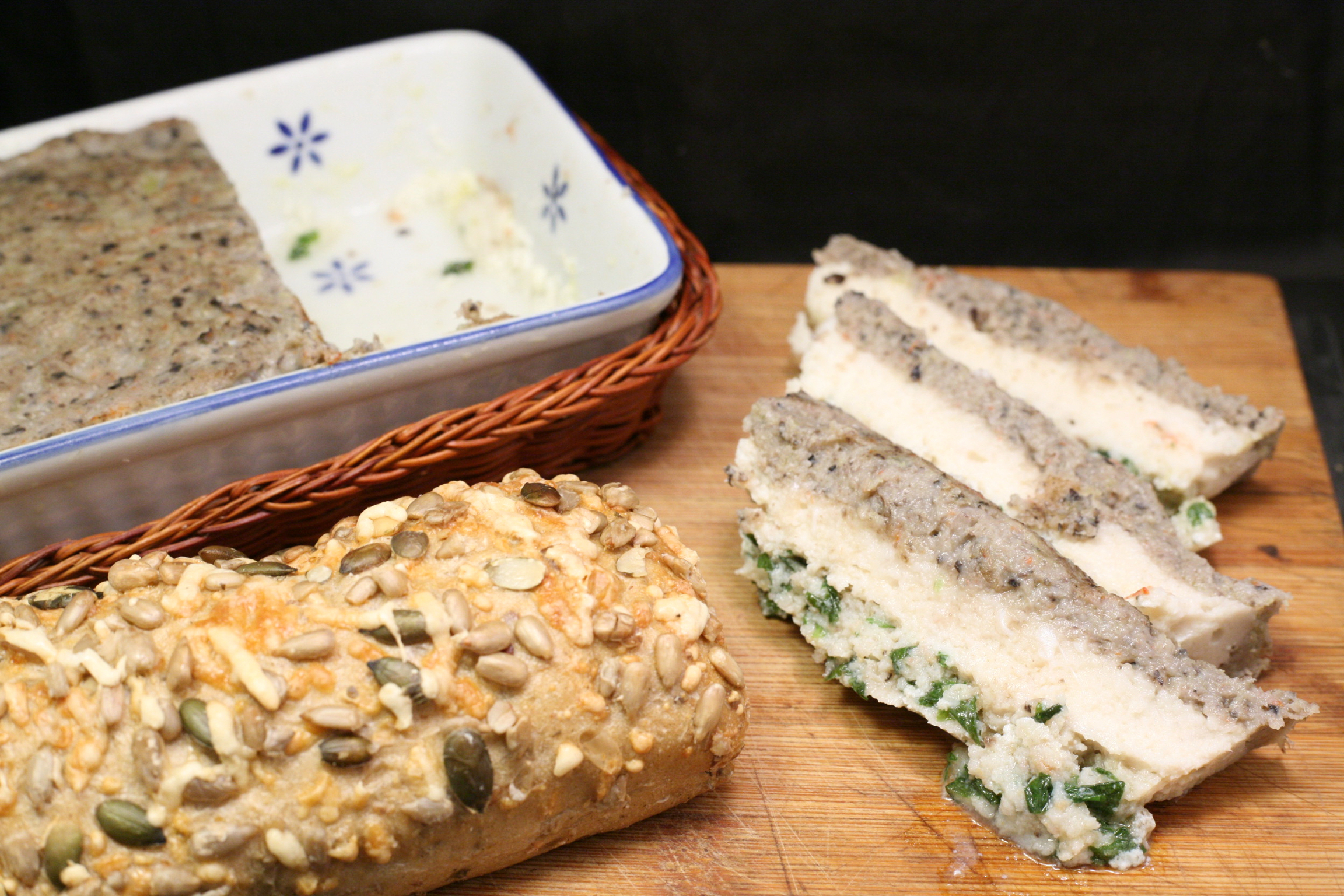 Welsfilet-Rotbarsch-Garnelen-Terrine mit Schrippen