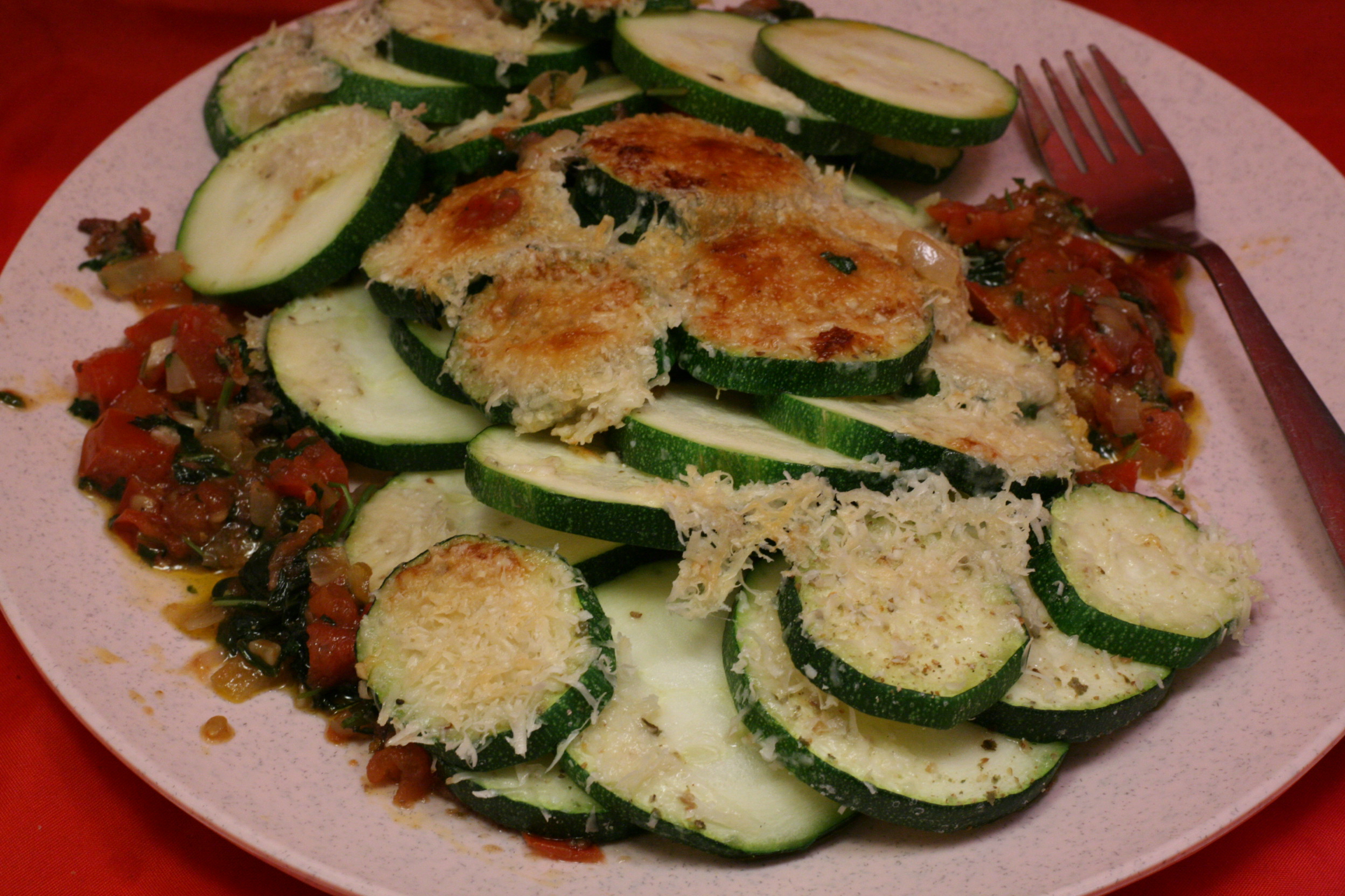 Gratinierte Zucchini mit Sardellen