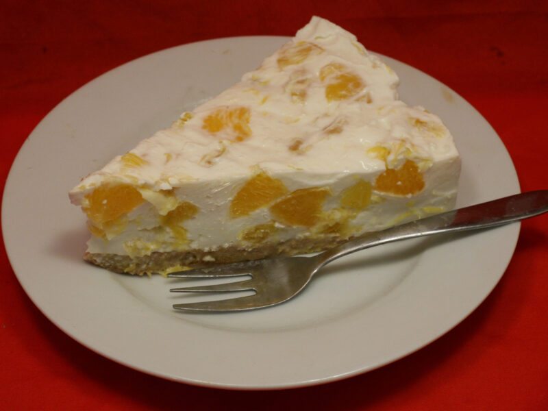 Orangen-Skyr-Torte